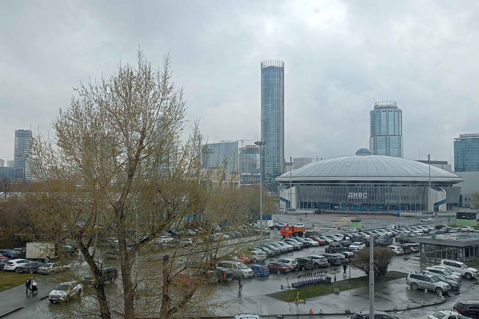 Продаётся комната в 1-комн. квартире, 18 м²
