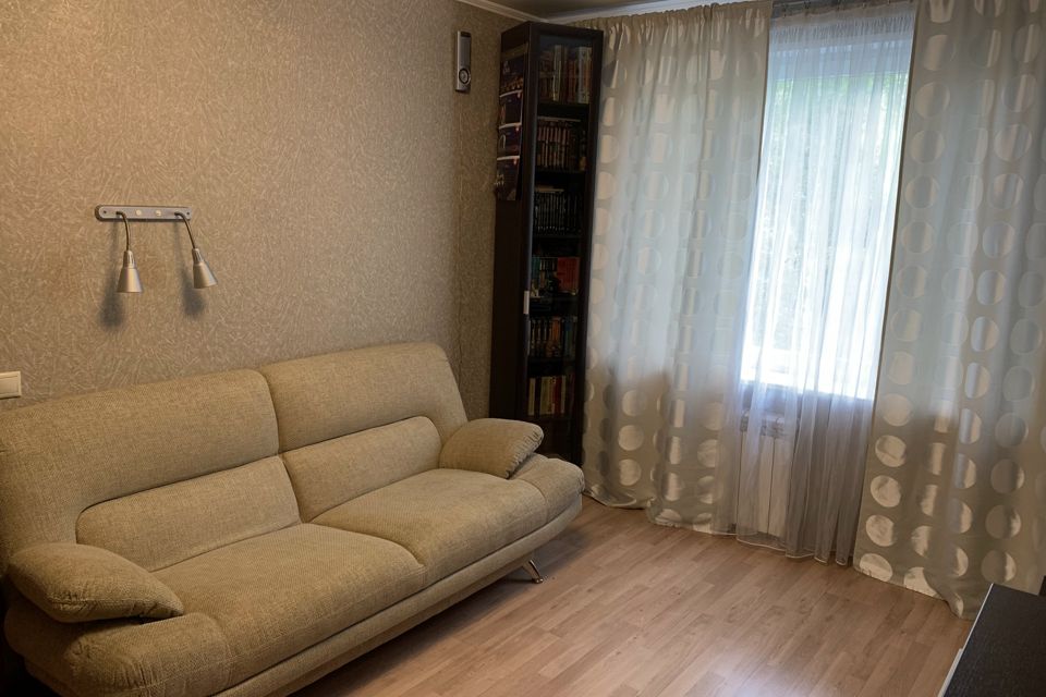 Продаётся комната в 3-комн. квартире, 14.5 м²