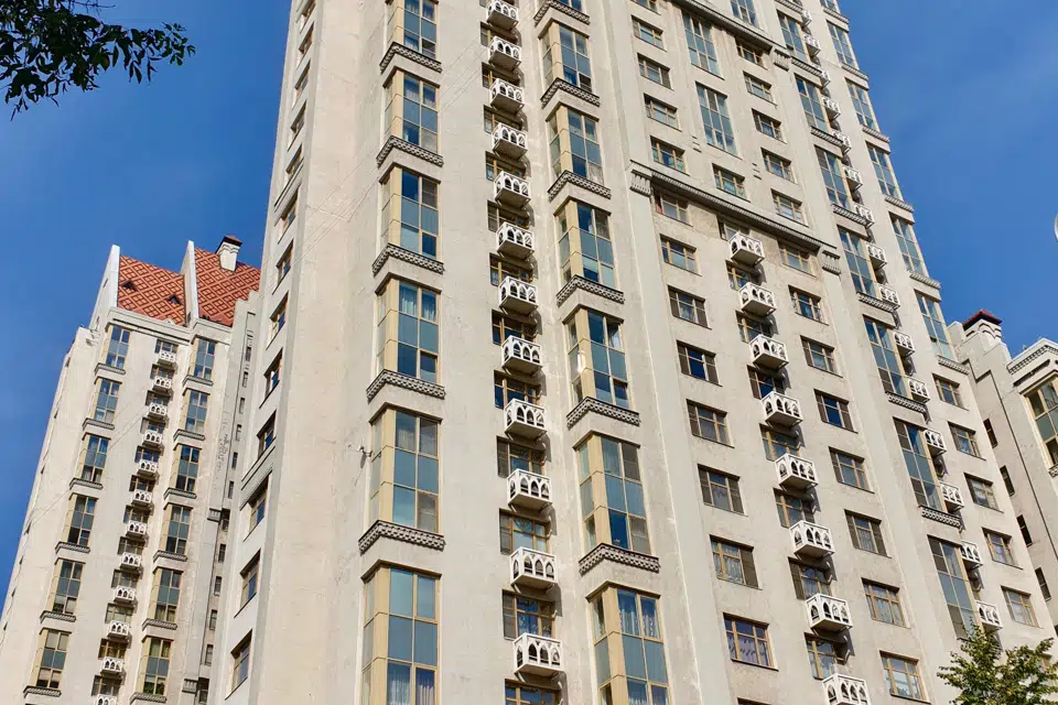 Продаётся 3-комнатная квартира, 110.2 м²