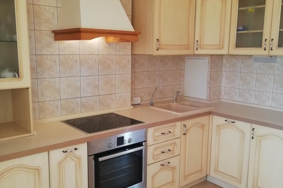 Продаётся 2-комнатная квартира, 59 м²