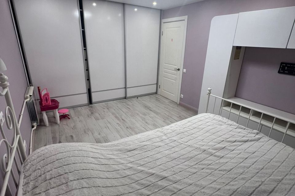 Продаётся 2-комнатная квартира, 42.2 м²