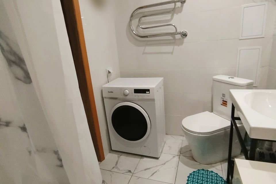 Продаётся 1-комнатная квартира, 38 м²