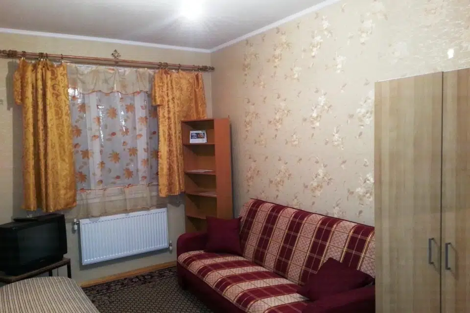 Сдаётся 1-комнатная квартира, 35 м²