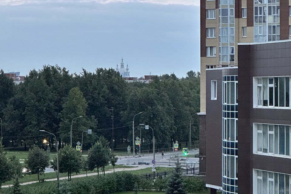 Продаётся 1-комнатная квартира, 41.7 м²