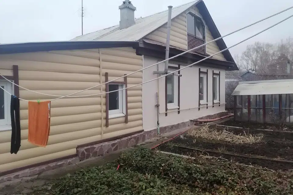 Продаётся 2-этажный дом, 110 м²