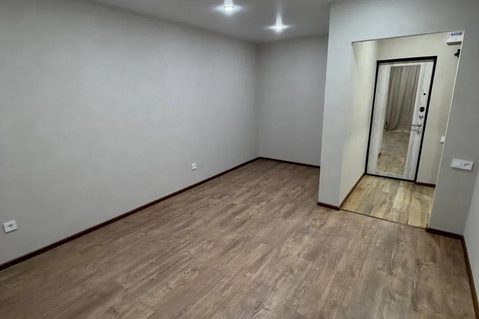 Продаётся 1-комнатная квартира, 37 м²