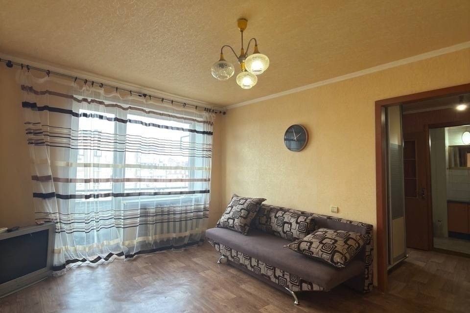 Продаётся 1-комнатная квартира, 32 м²