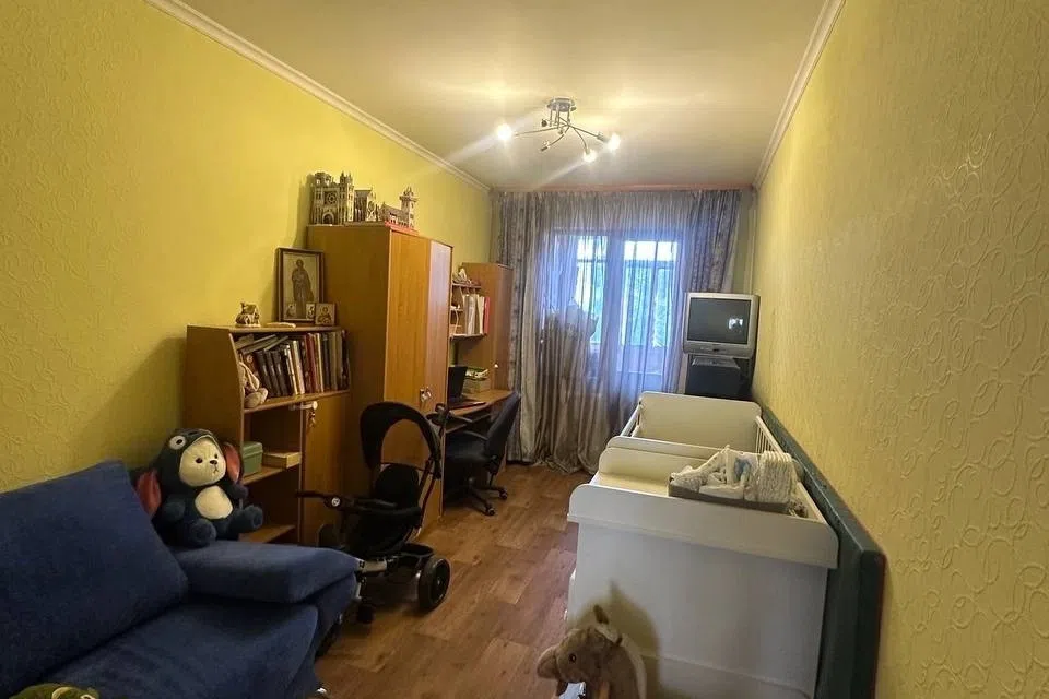Продаётся 4-комнатная квартира, 85.1 м²
