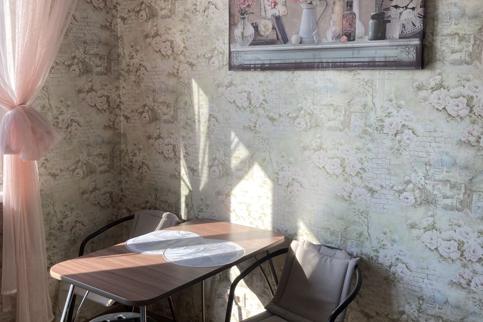 Продаётся 1-комнатная квартира, 41.5 м²