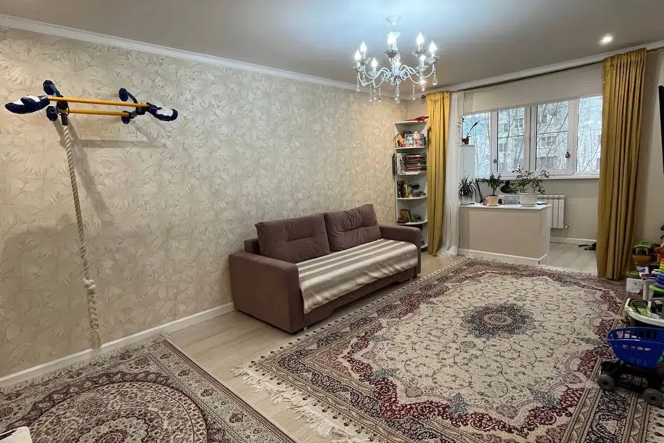 Продаётся 3-комнатная квартира, 72.3 м²