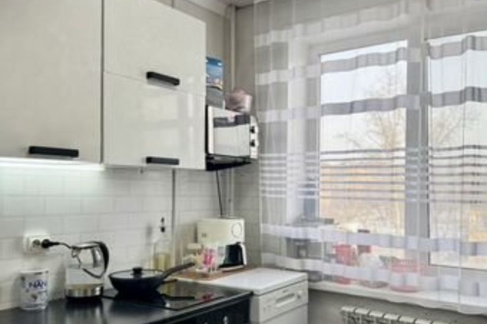 Продаётся 2-комнатная квартира, 43.8 м²