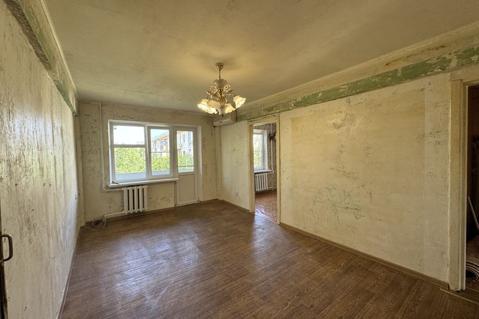 Продаётся 3-комнатная квартира, 59.5 м²