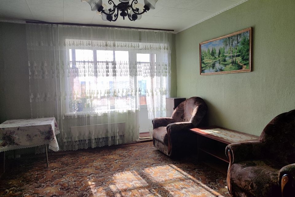 Продаётся 4-комнатная квартира, 74.2 м²