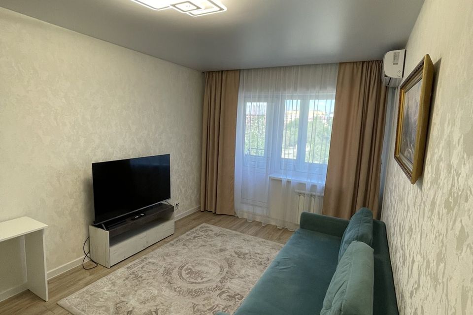 Продаётся 3-комнатная квартира, 62.7 м²