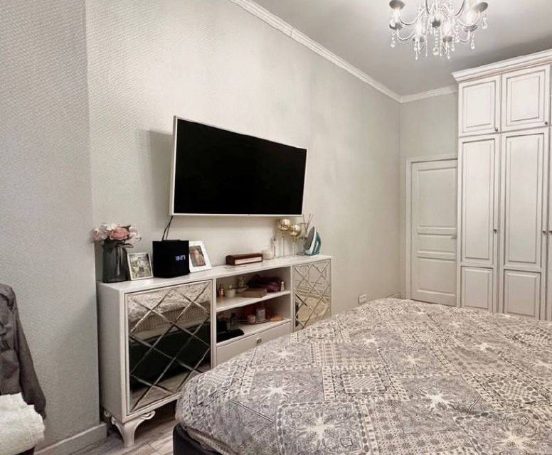 Продаётся 1-комнатная квартира, 33 м²
