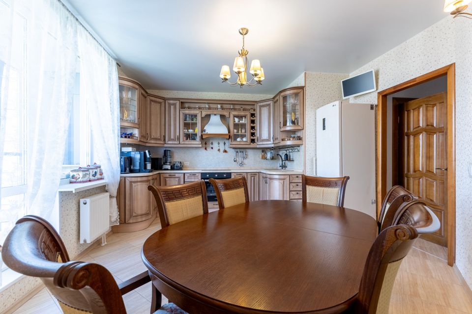 Продаётся 3-комнатная квартира, 88.2 м²