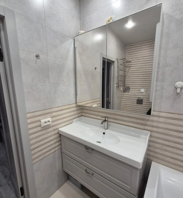 Продаётся 1-комнатная квартира, 34 м²