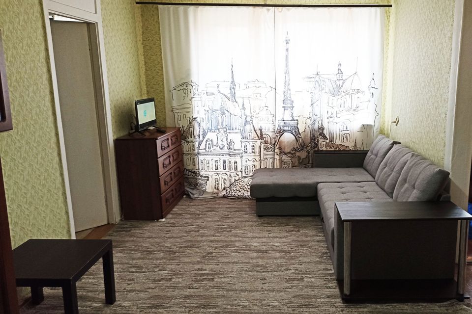 Сдаётся 2-комнатная квартира, 43 м²