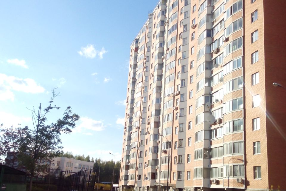 Продаётся 1-комнатная квартира, 38 м²