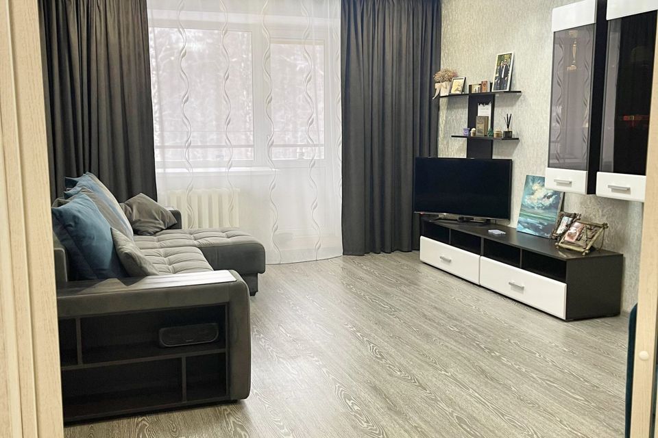 Продаётся 2-комнатная квартира, 77 м²