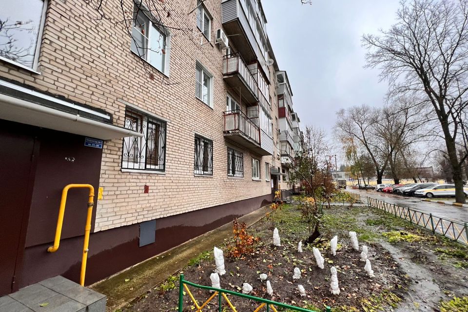 Продаётся 3-комнатная квартира, 51.3 м²