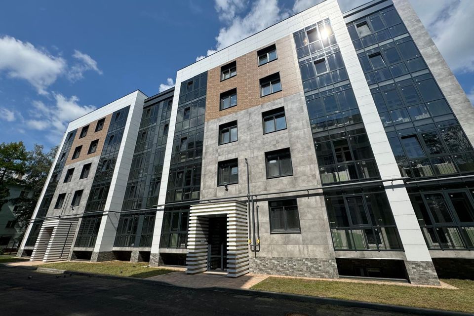 Продаётся 2-комнатная квартира, 77 м²