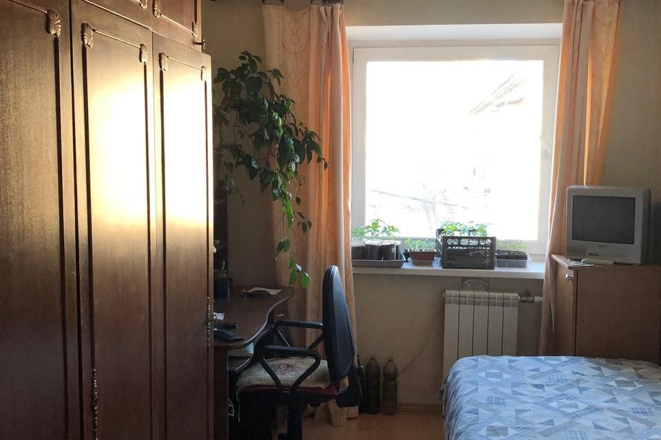 Продаётся 3-комнатная квартира, 59.5 м²