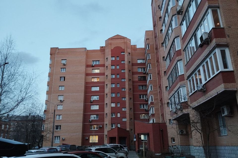 Продаётся 2-комнатная квартира, 81 м²