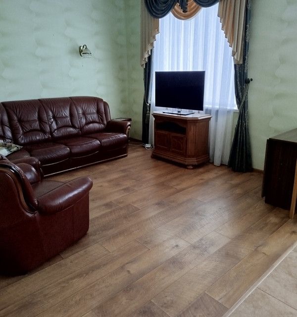 Продаётся 2-комнатная квартира, 56.5 м²
