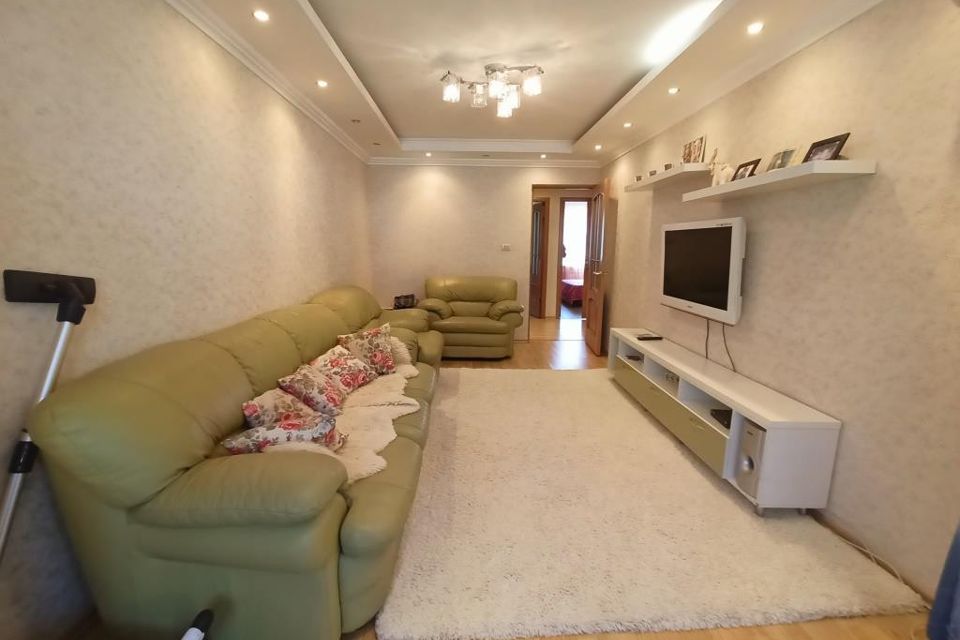 Продаётся 3-комнатная квартира, 74.4 м²