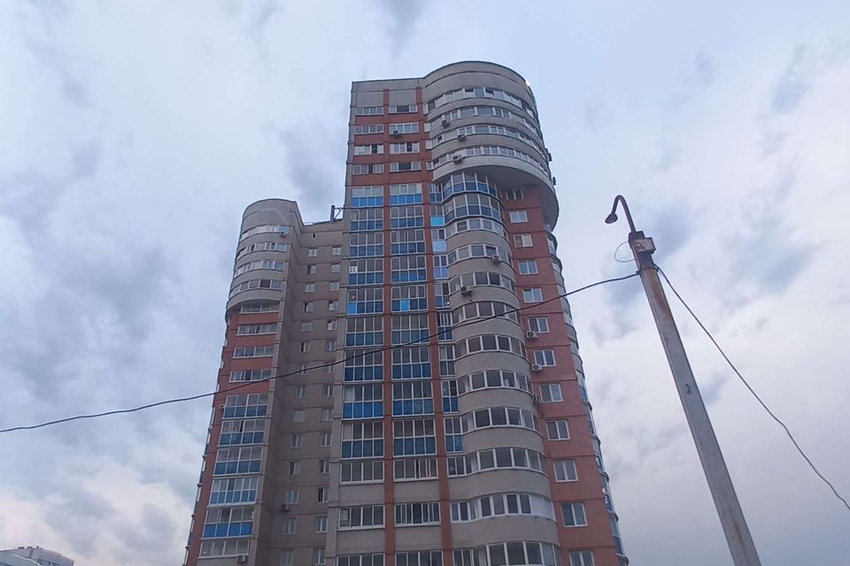 Продаётся 2-комнатная квартира, 57.1 м²