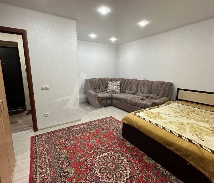 Продаётся 1-комнатная квартира, 33 м²