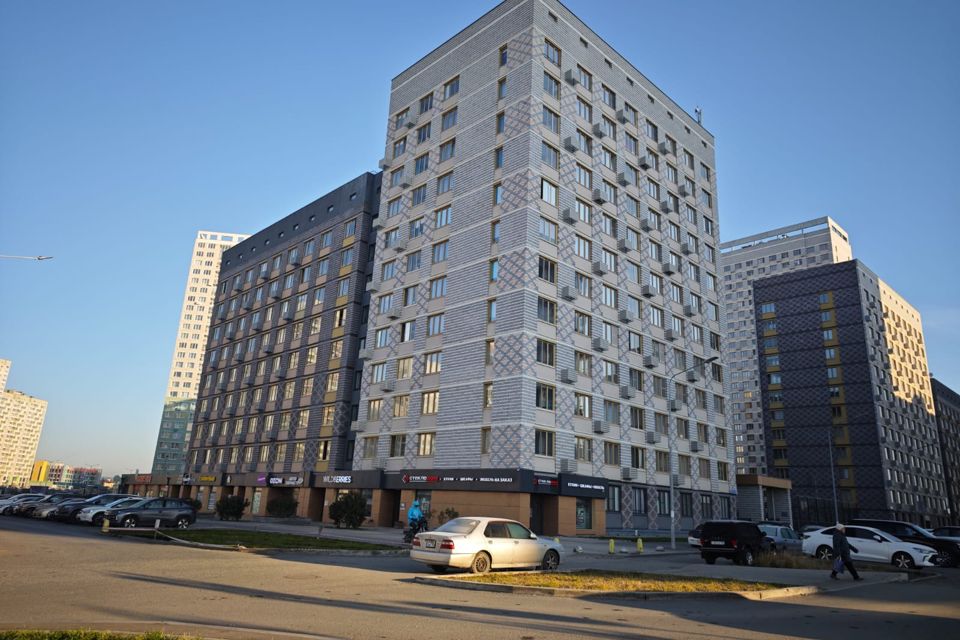 Продаётся 2-комнатная квартира, 75.6 м²