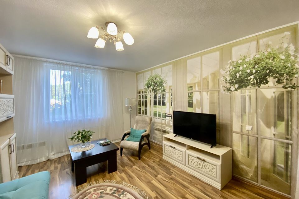 Продаётся 1-комнатная квартира, 37.7 м²