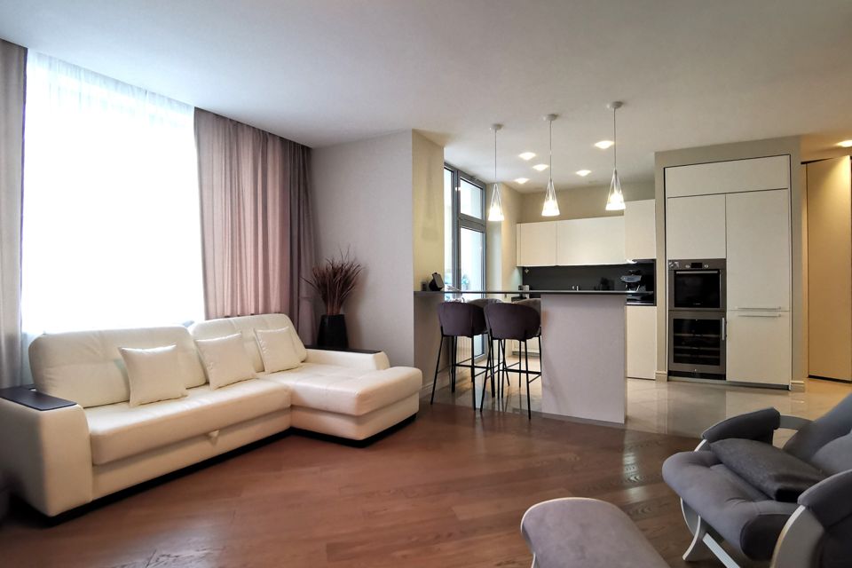 Продаётся 2-комнатная квартира, 78.5 м²