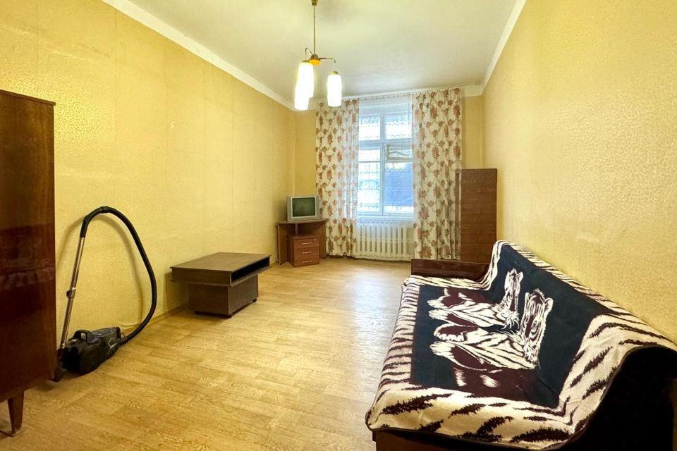 Продаётся 2-комнатная квартира, 56.2 м²