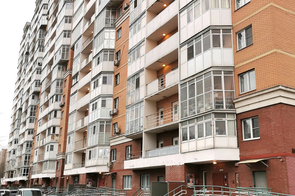 Продаётся 2-комнатная квартира, 61 м²