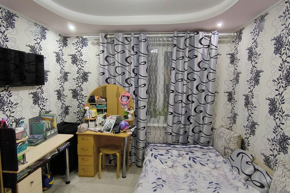 Продаётся 3-комнатная квартира, 61.3 м²