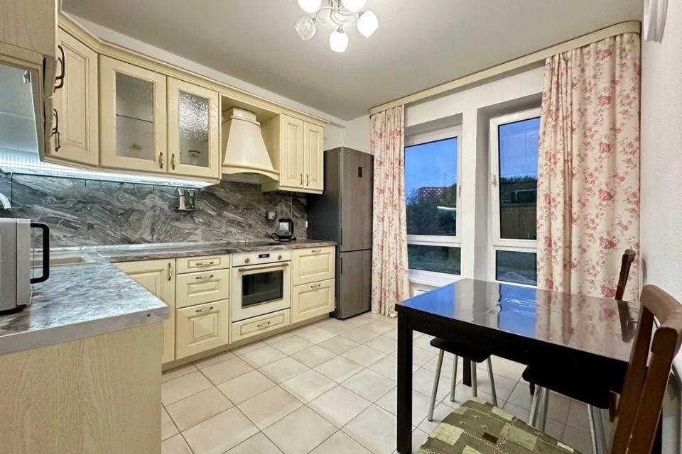 Продаётся 2-комнатная квартира, 47.3 м²