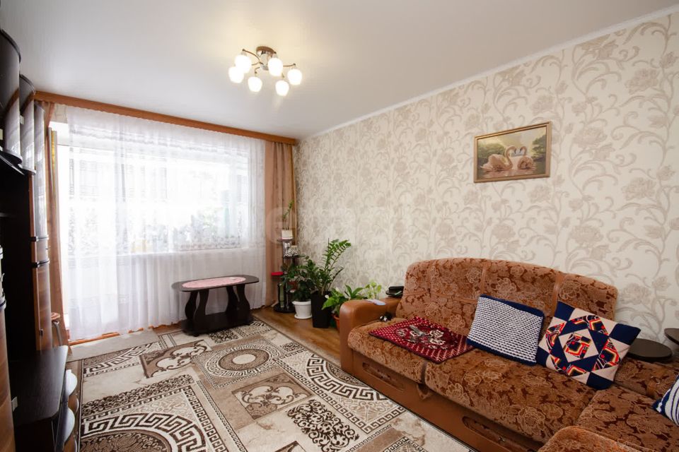 Продаётся 3-комнатная квартира, 58.8 м²