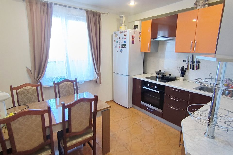 Продаётся 1-комнатная квартира, 37.6 м²