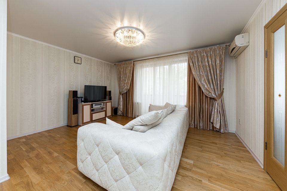 Продаётся 3-комнатная квартира, 68 м²