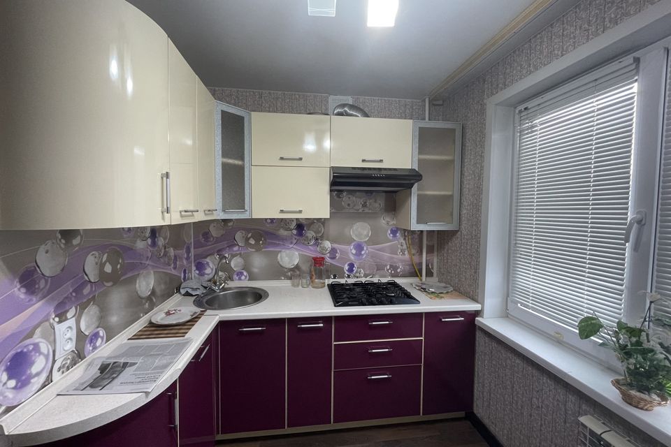 Продаётся 2-комнатная квартира, 49.3 м²