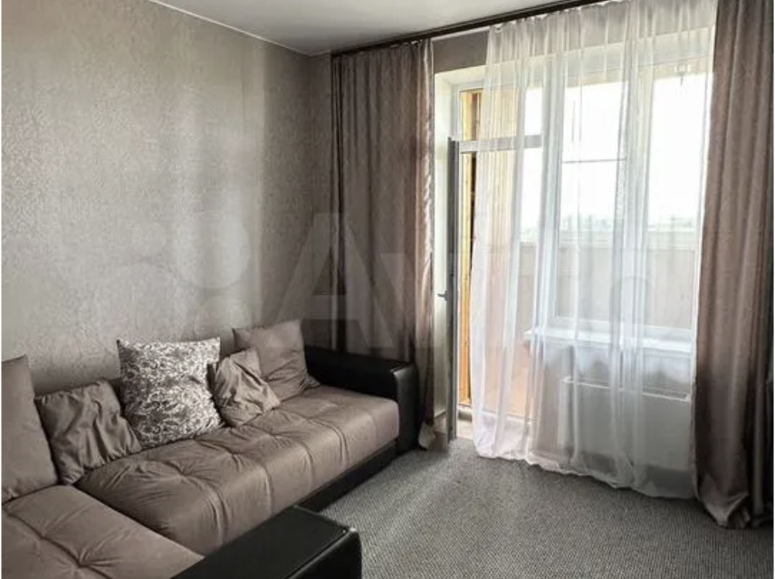 Продаётся 2-комнатная квартира, 42.7 м²