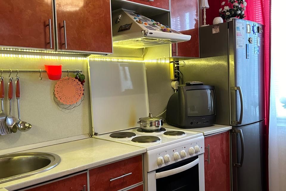 Продаётся 3-комнатная квартира, 54.5 м²