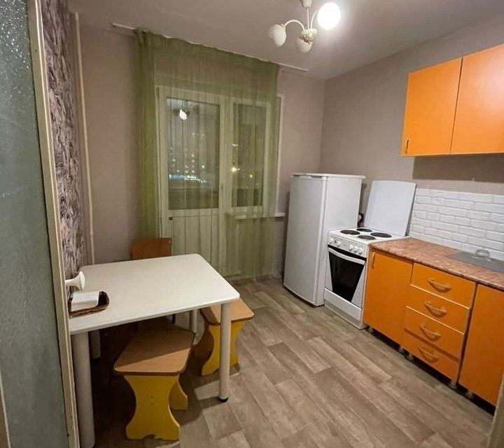 Сдаётся 1-комнатная квартира, 38 м²