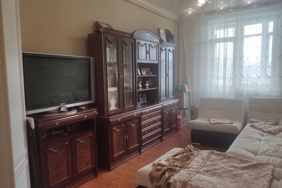 Продаётся 3-комнатная квартира, 112 м²