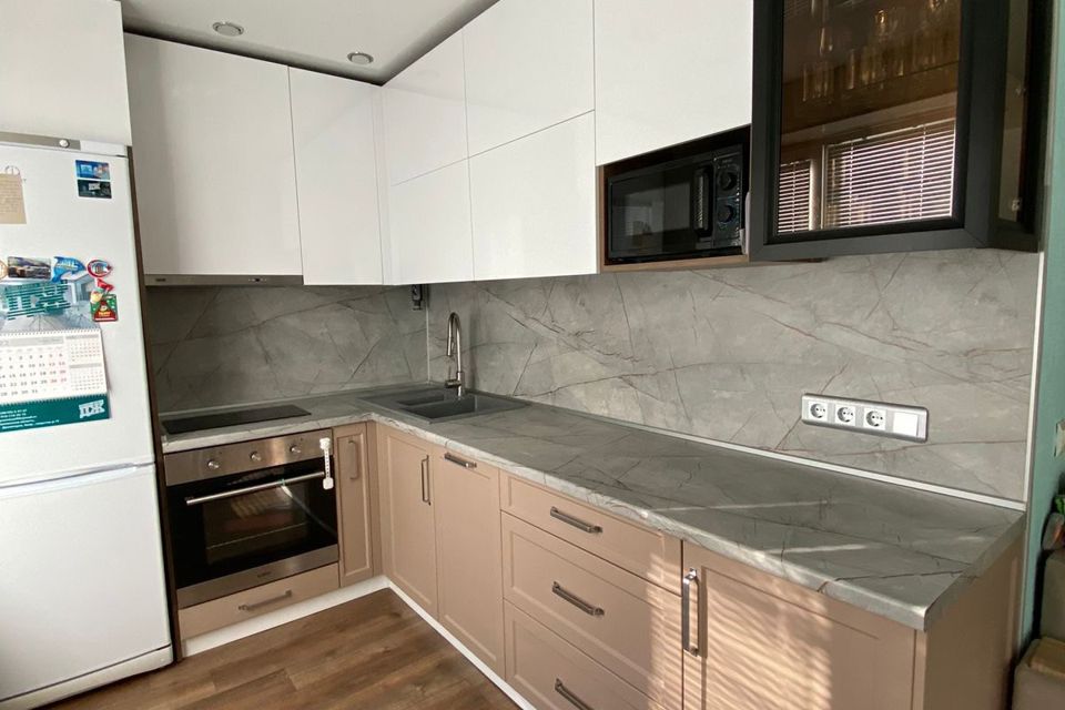 Продаётся 2-комнатная квартира, 53.7 м²