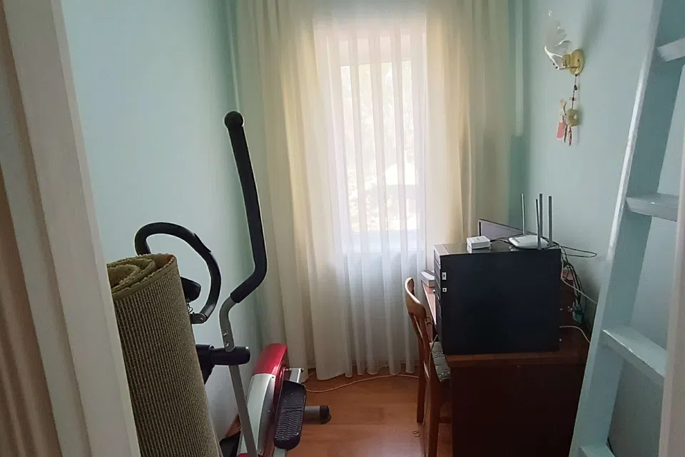 Продаётся 2-этажный дом, 210 м²