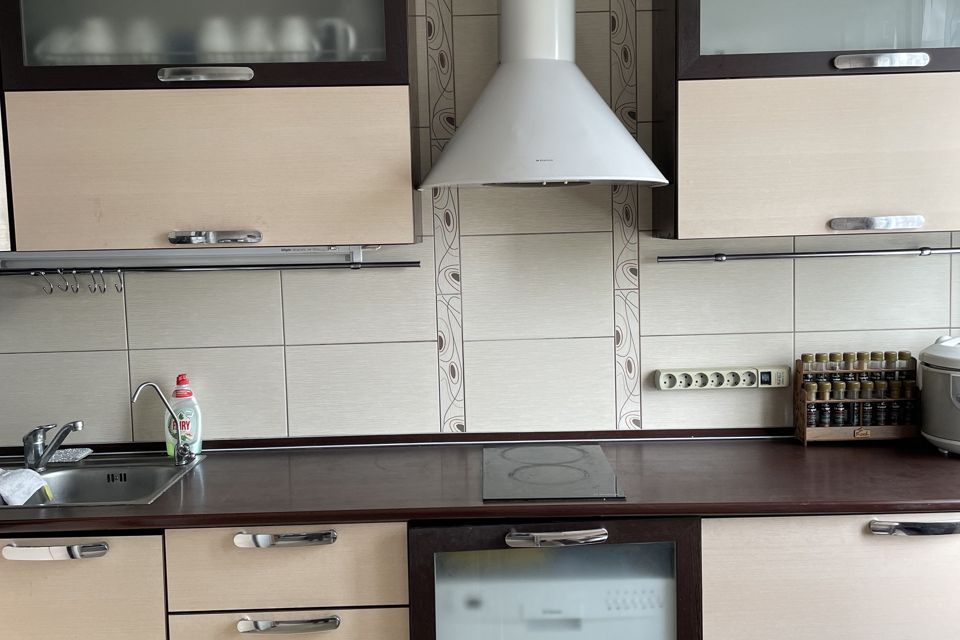Продаётся 3-комнатная квартира, 59.4 м²